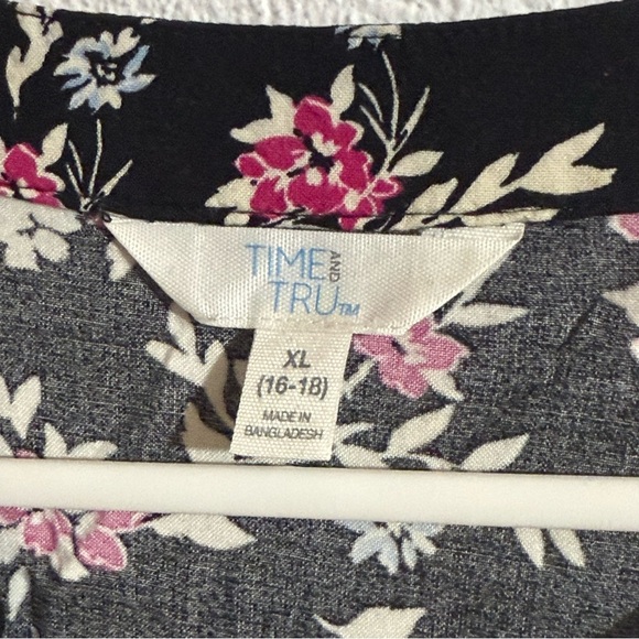 Time and Tru XL 16-18 Dress Bundle - Picture 6 of 6